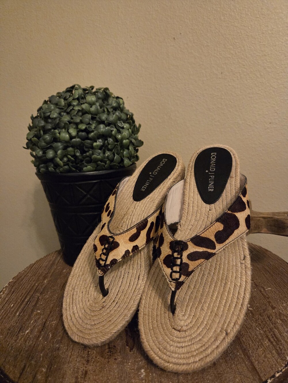 DONALD J. PLINER Kyla Leopard Print Calf Hair Woven Jute Safari Thong Flip Flops
